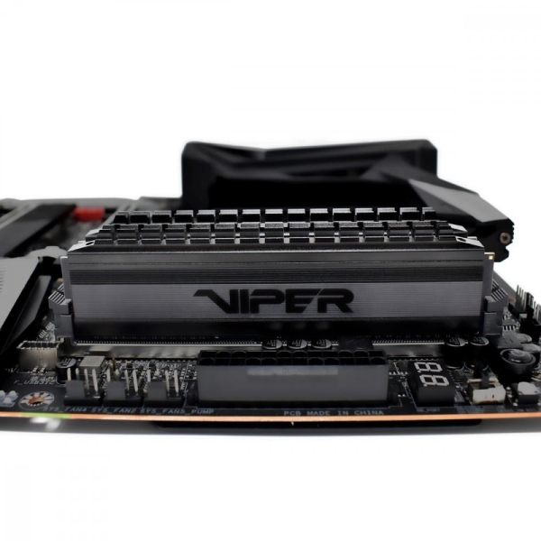 DDR4 Viper 4 Blackout 16GB/3200(2*8GB) Black CL16-1513684