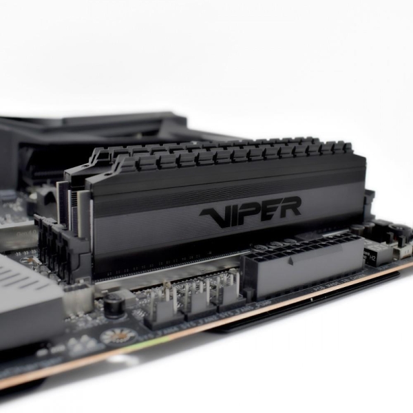 DDR4 Viper 4 Blackout 16GB/4000(2*8GB) Black CL19-1513691